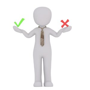 自分で運用できる？外注との違いは？